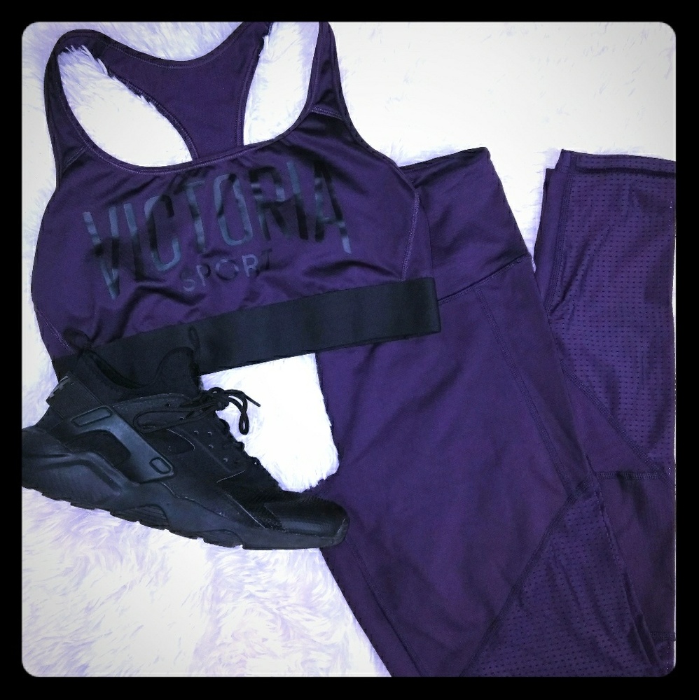 Victoria secret workout outfit